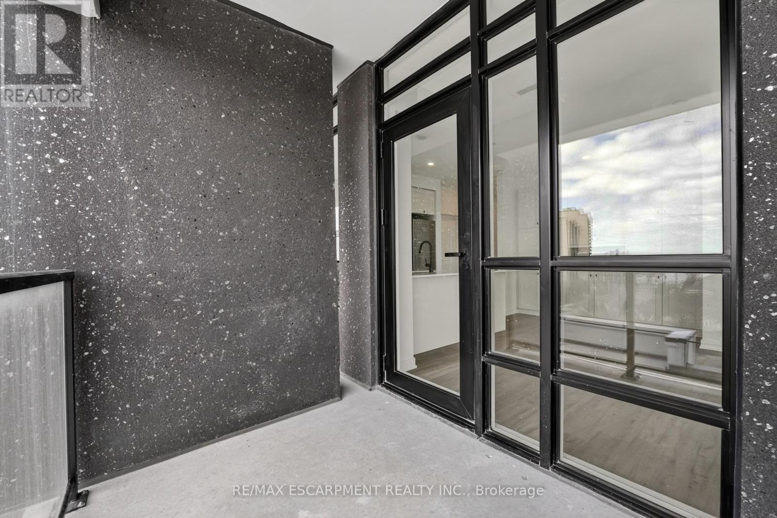 707 - 461 Green Road W Property Photo 26