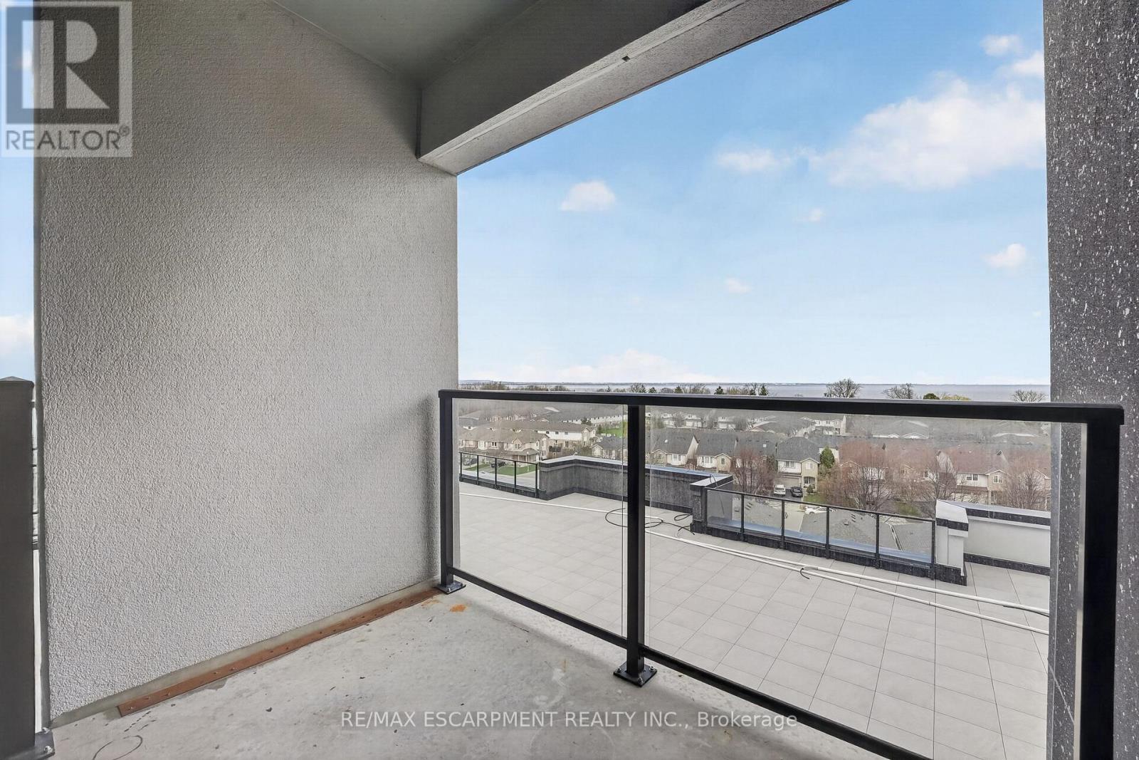 707 - 461 Green Road W Property Photo 27