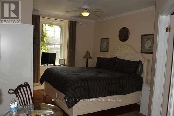 111 St Lawrence Street Property Photo 13
