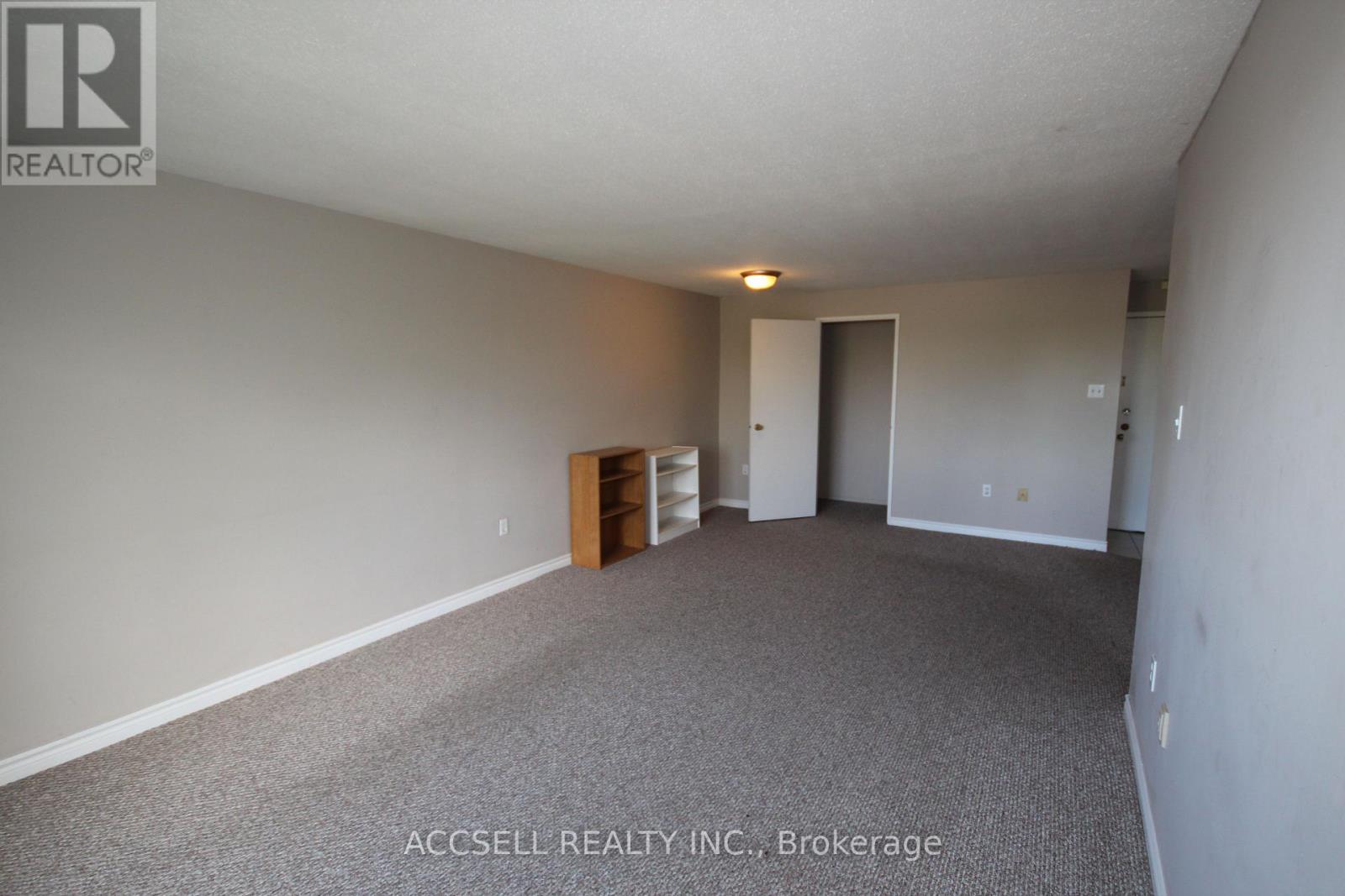 306 - 276 Merritt Avenue Property Photo 7
