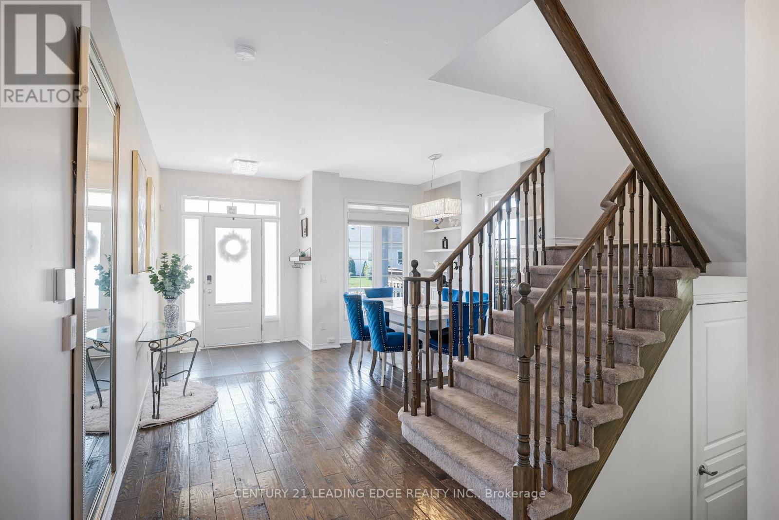 720 Fisher Street E Property Photo 7