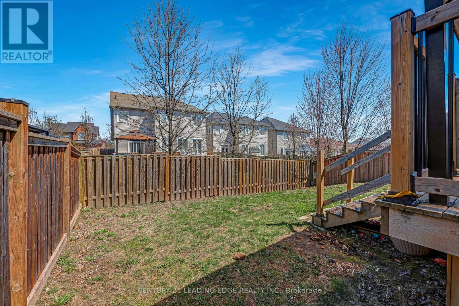 720 Fisher Street E Property Photo 35