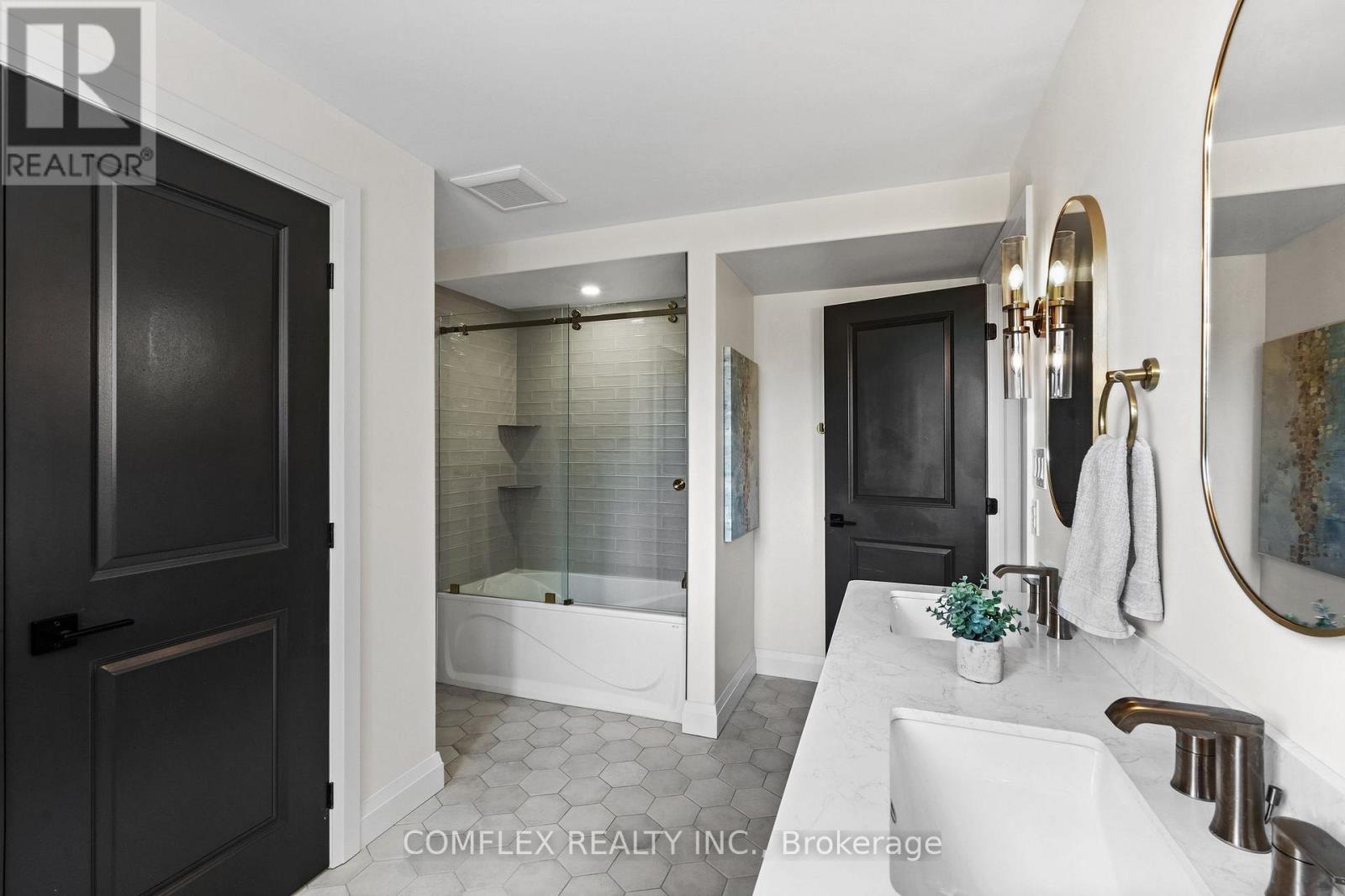 580 Penryn Road Property Photo 36