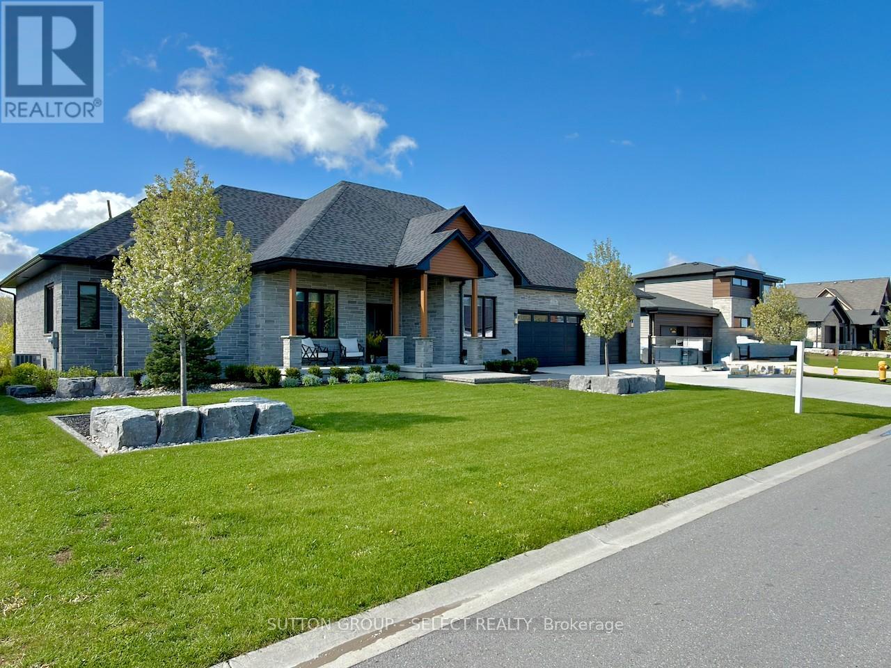 276 Hazelton Lane Photo de la propriété 1