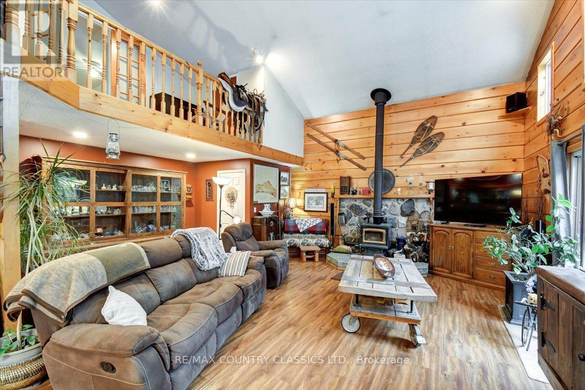 29840 62 Highway Property Photo 4