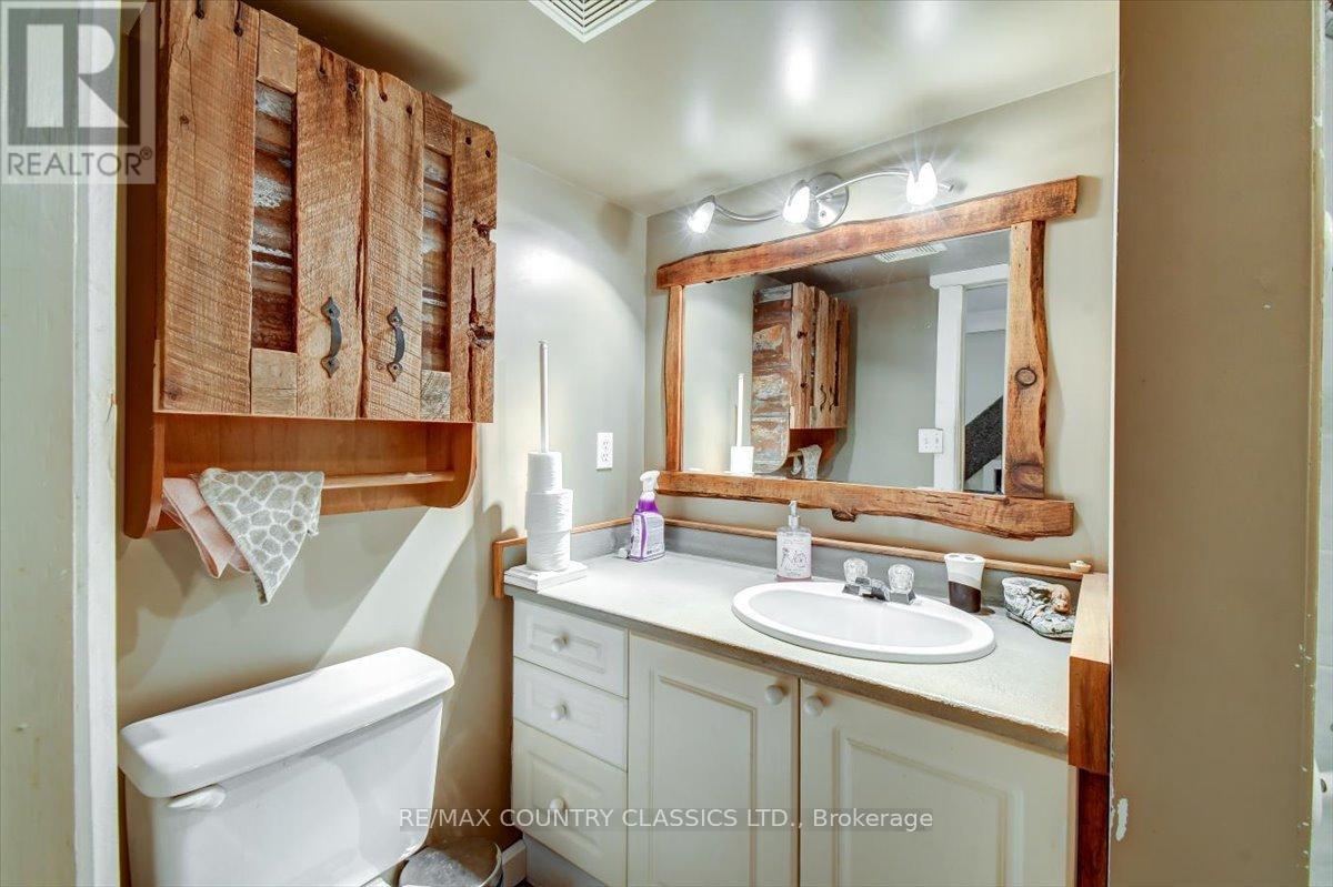 29840 62 Highway Property Photo 24
