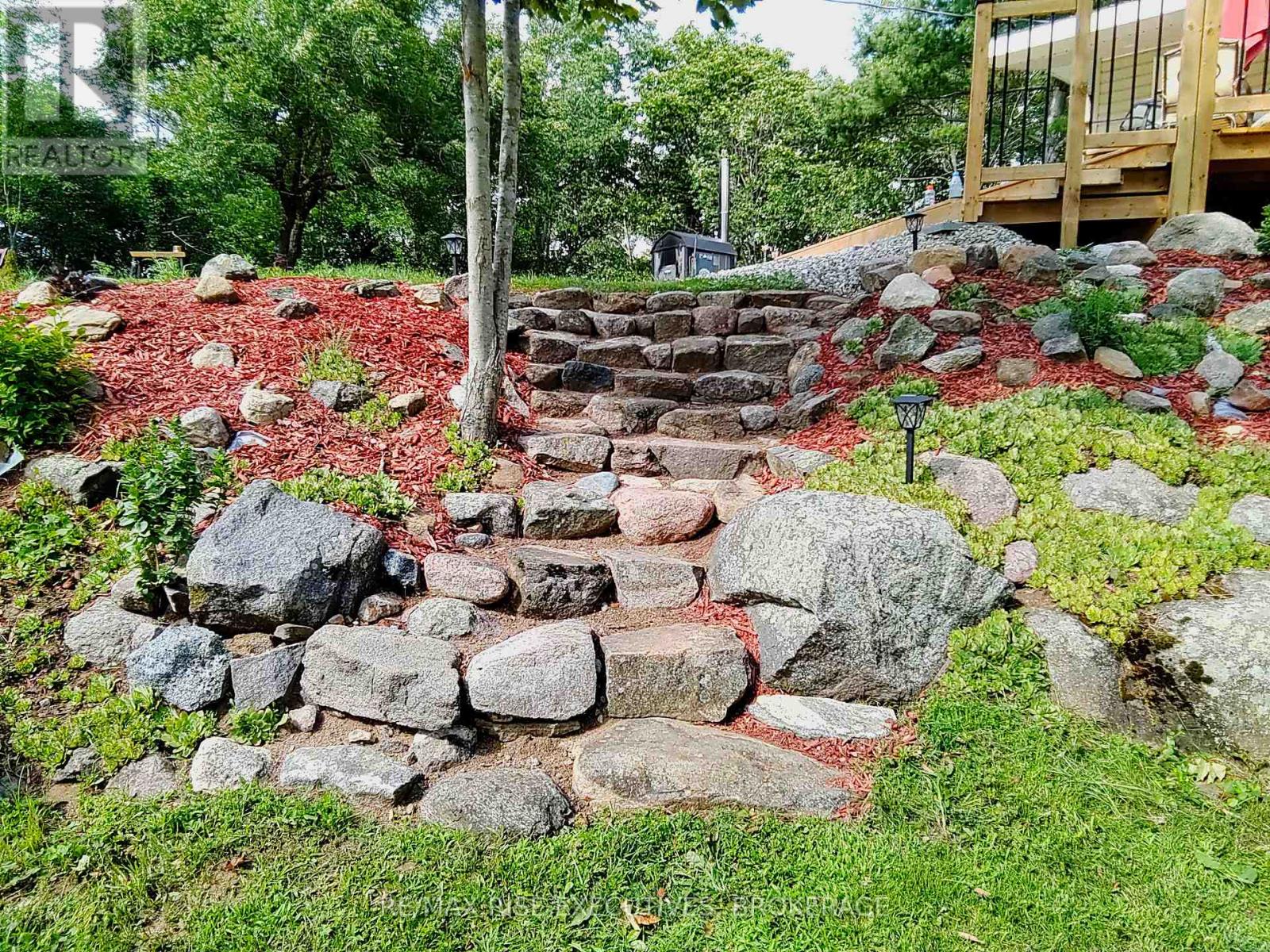 1365 Fourth Lake Road Property Photo 31