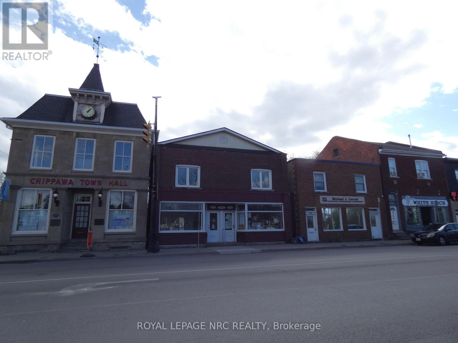 8190-94 Cummington Square W Property Photo 2