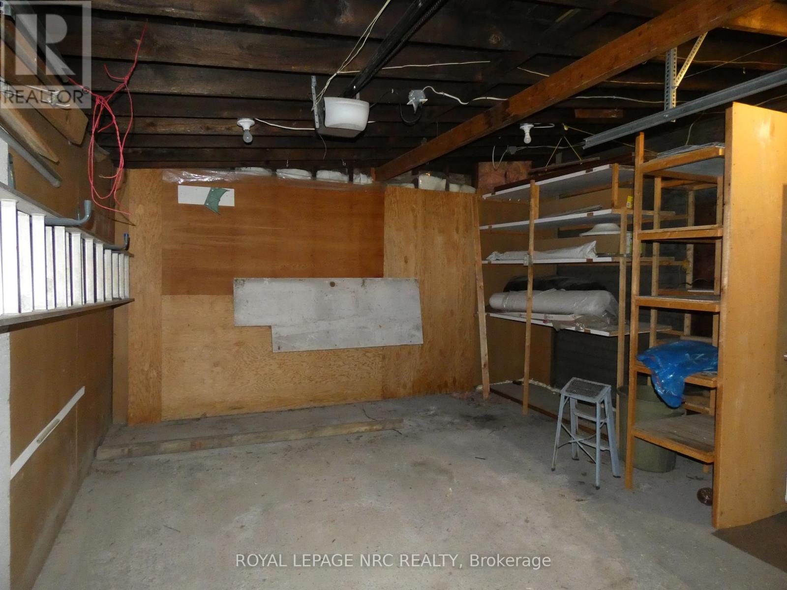 8190-94 Cummington Square W Property Photo 18