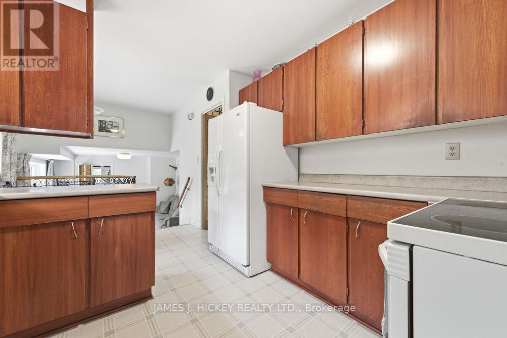 250 Thomas Street Property Photo 20