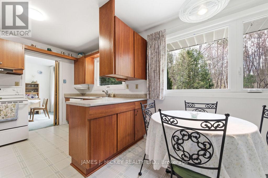 250 Thomas Street Property Photo 22