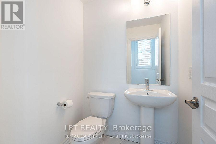 16 Place Polonaise Drive Property Photo 16