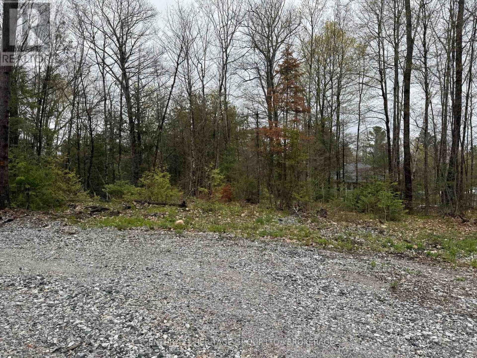 35 Maple View Court Property Photo 14
