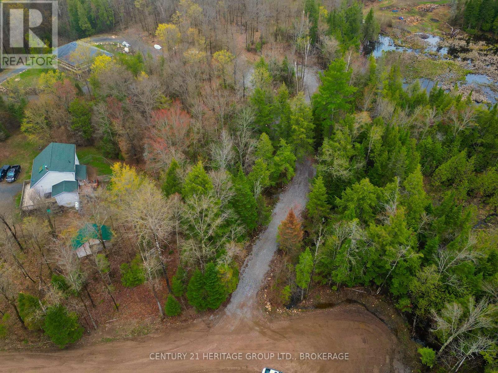 35 Maple View Court Property Photo 18