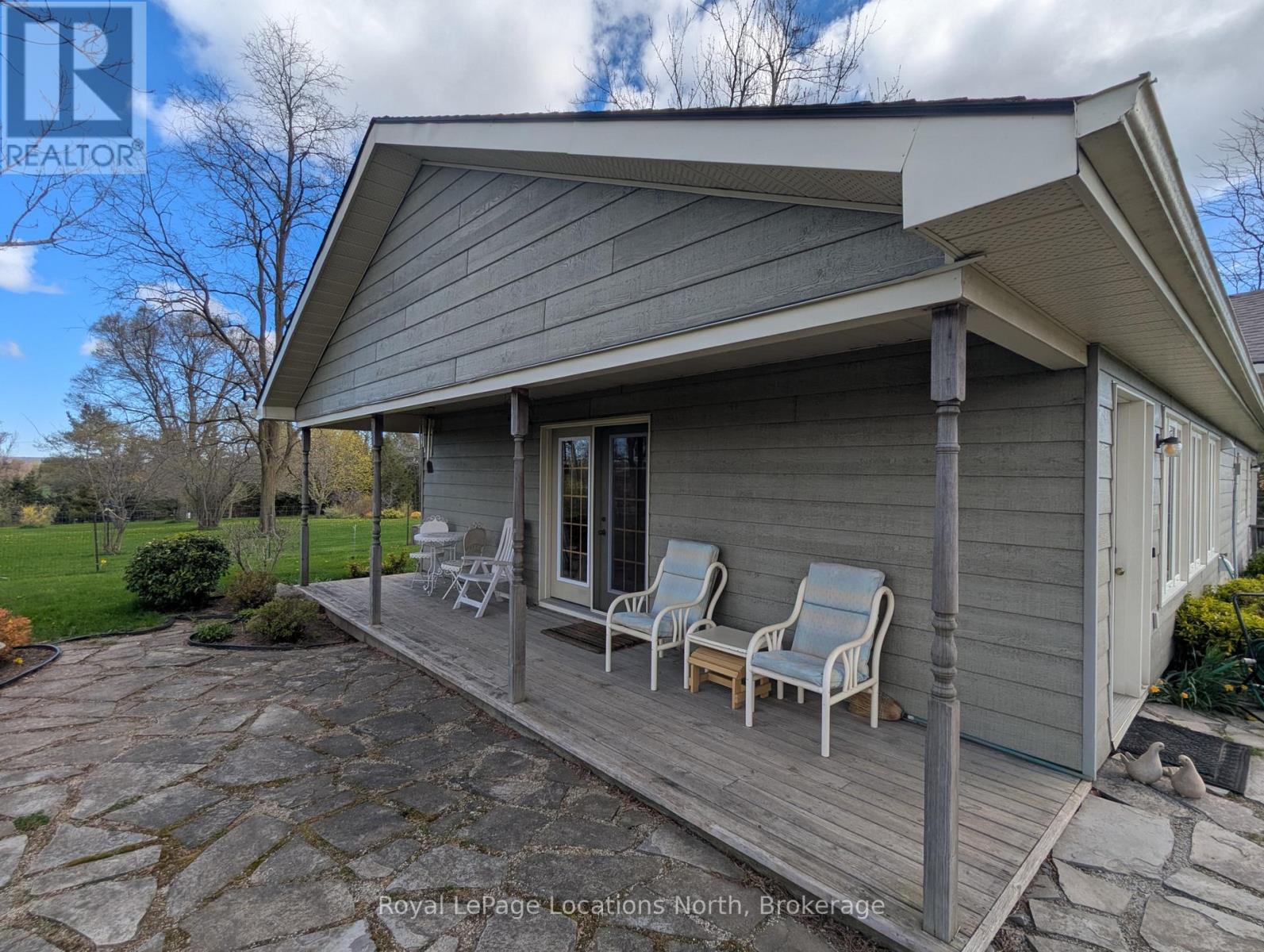 125552 13 Side Road Property Photo 9