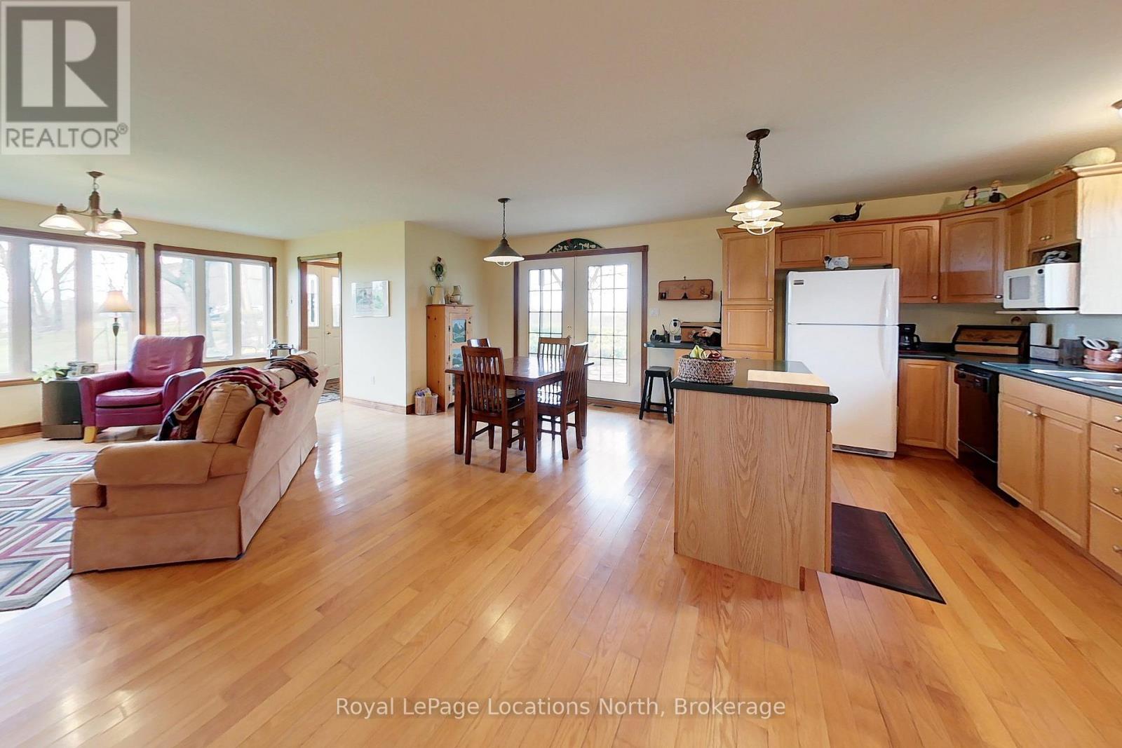 125552 13 Side Road Property Photo 14