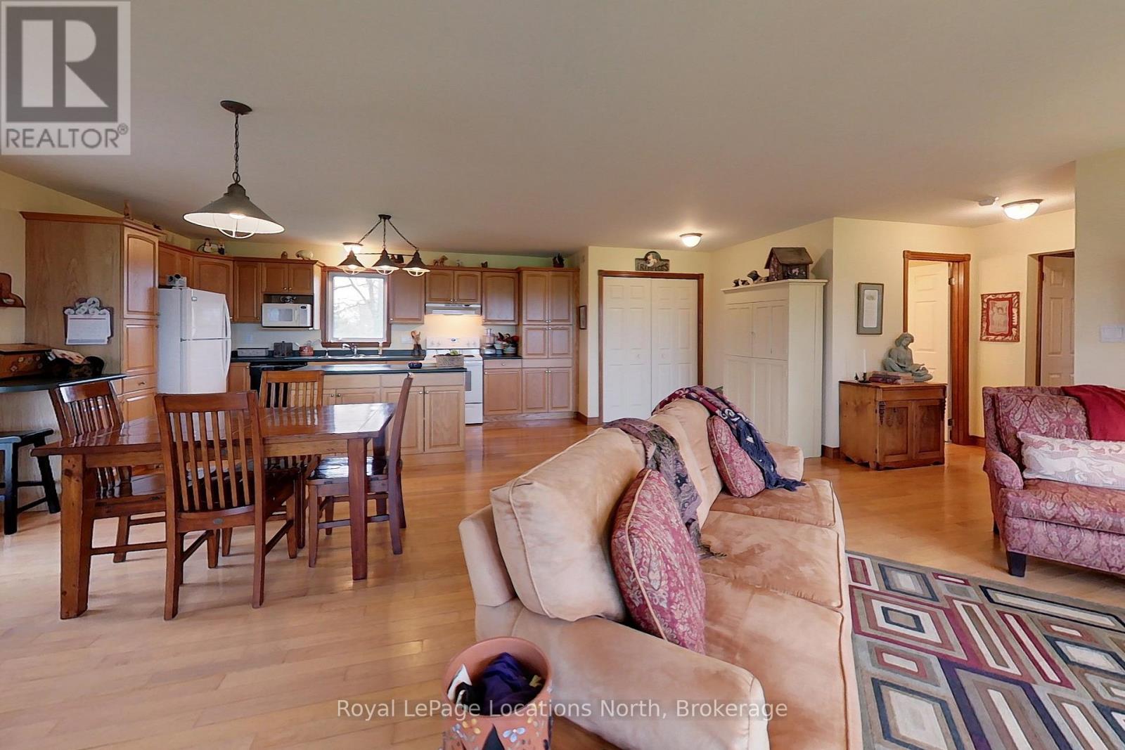 125552 13 Side Road Property Photo 18