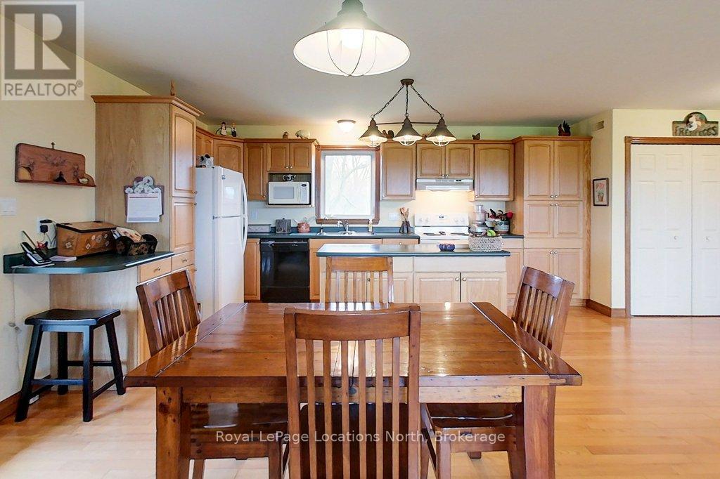 125552 13 Side Road Property Photo 20