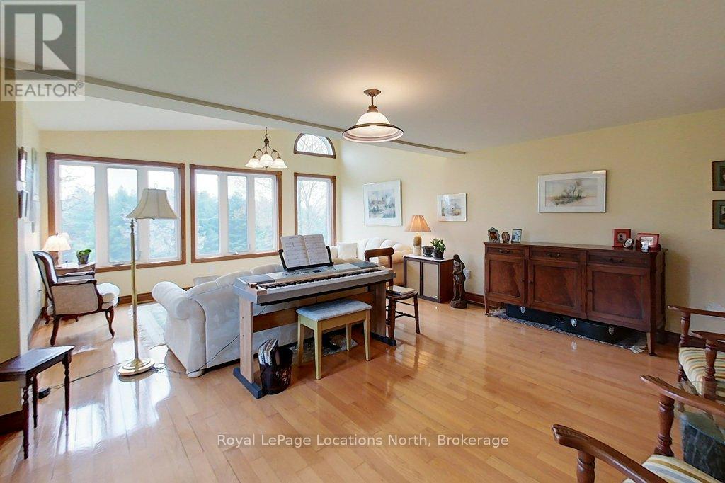 125552 13 Side Road Property Photo 26