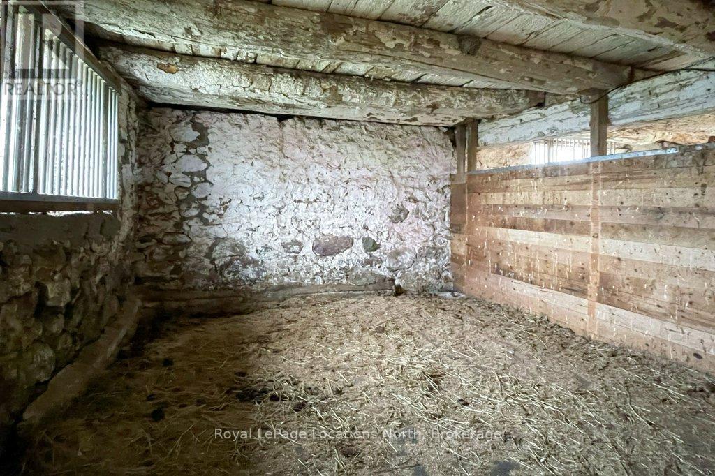 125552 13 Side Road Property Photo 38