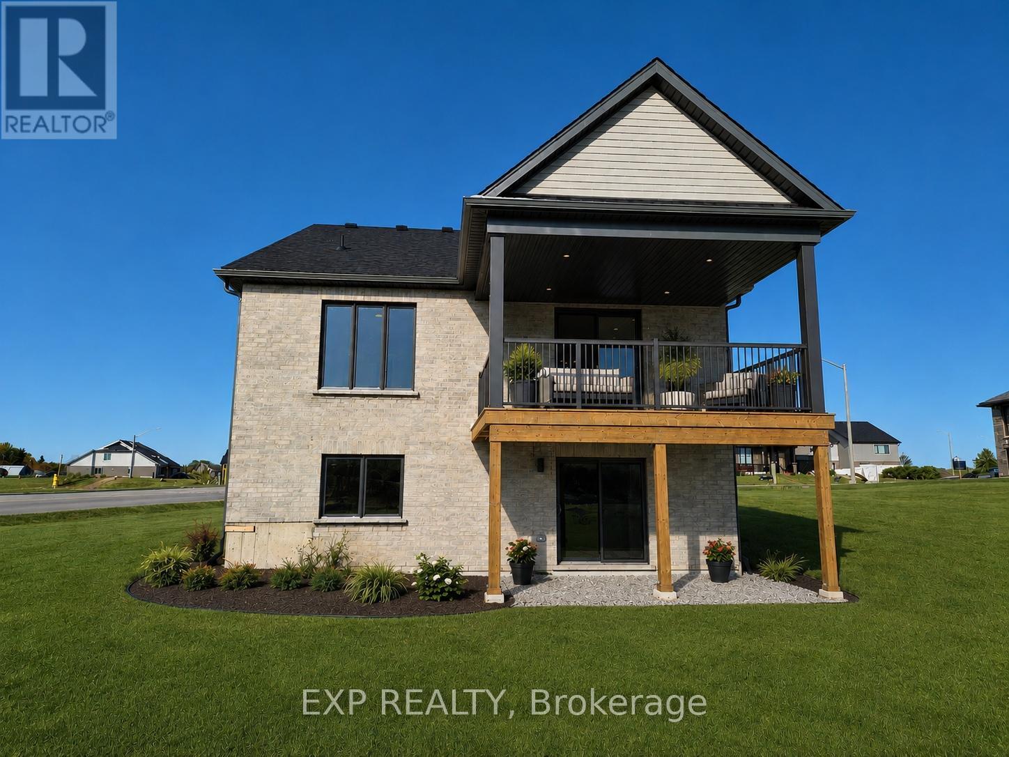 152 Bean Street Property Photo 2