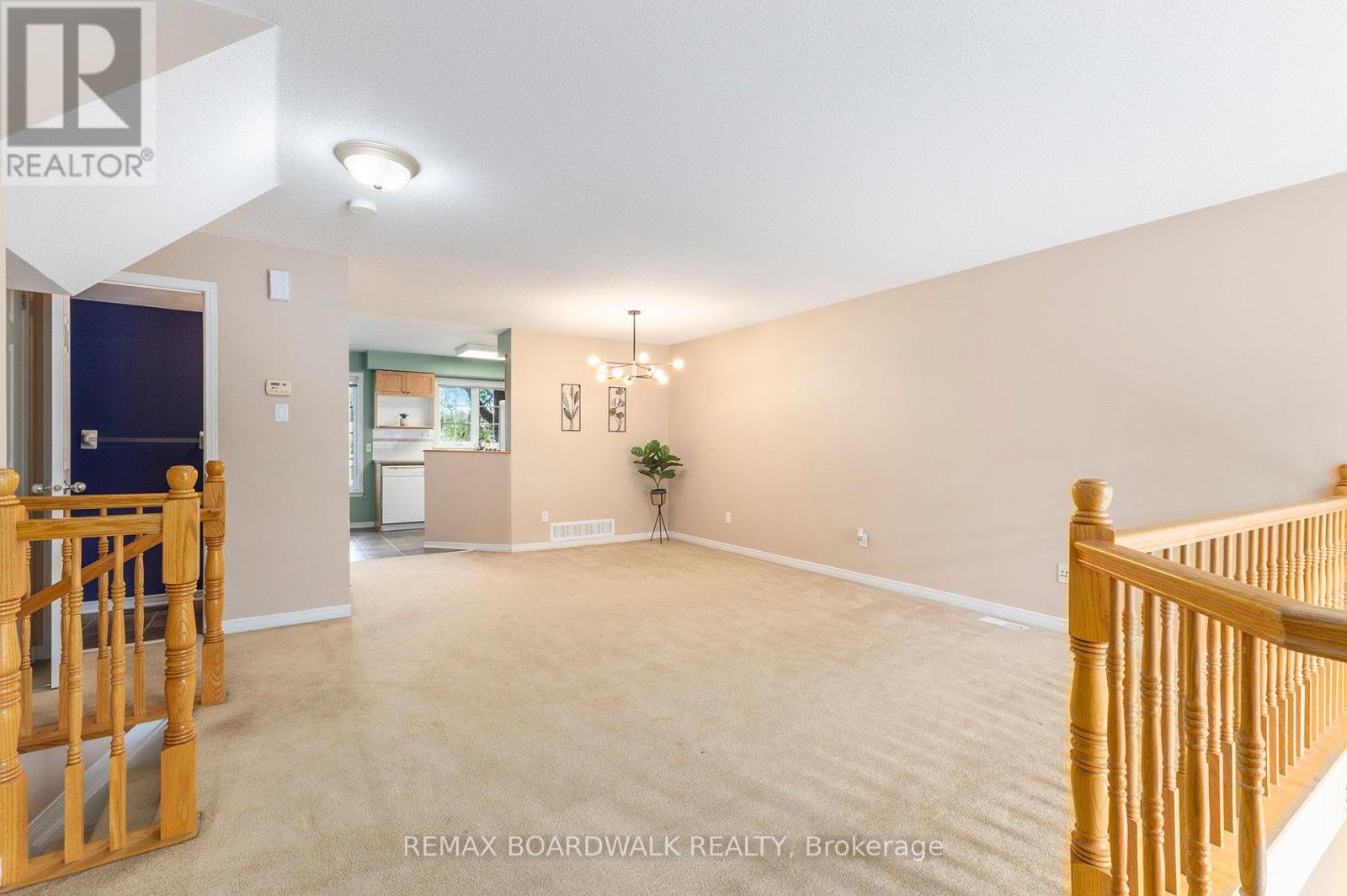 169 - 70 Edenvale Drive Property Photo 2