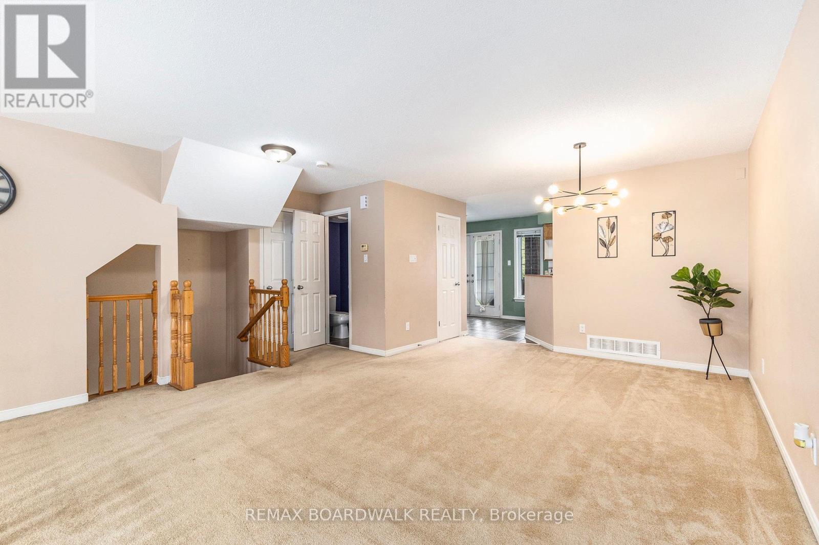 169 - 70 Edenvale Drive Property Photo 3