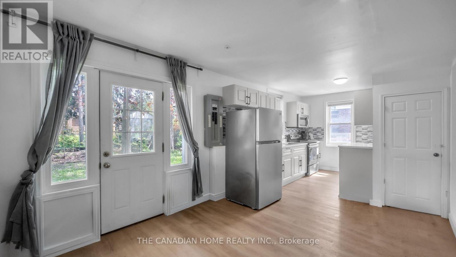87 West 5th Street Property Photo 7