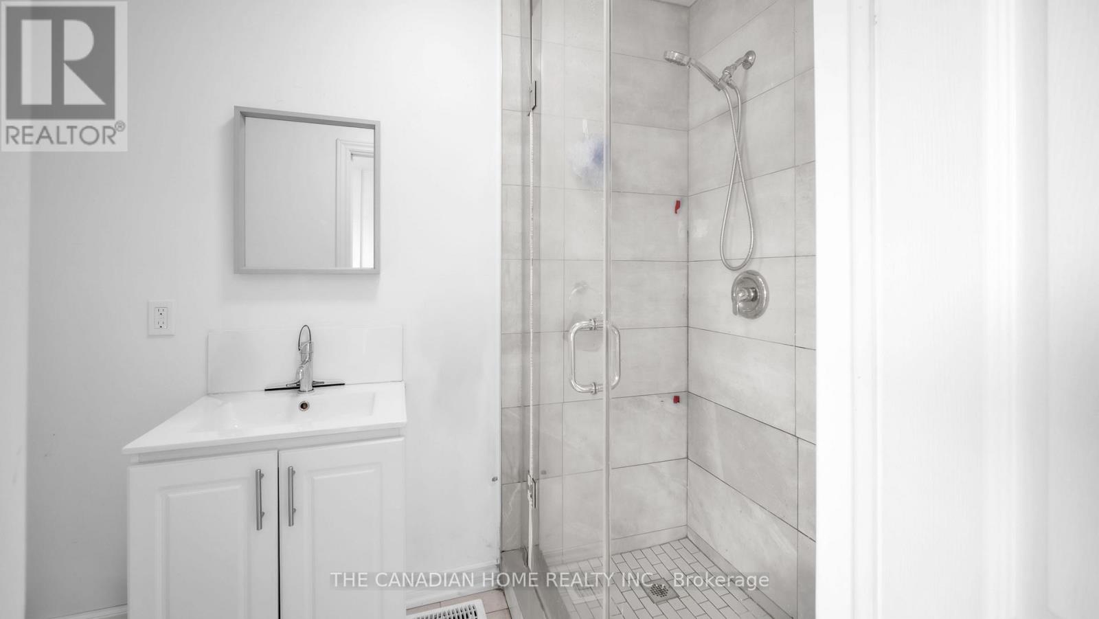87 West 5th Street Property Photo 12