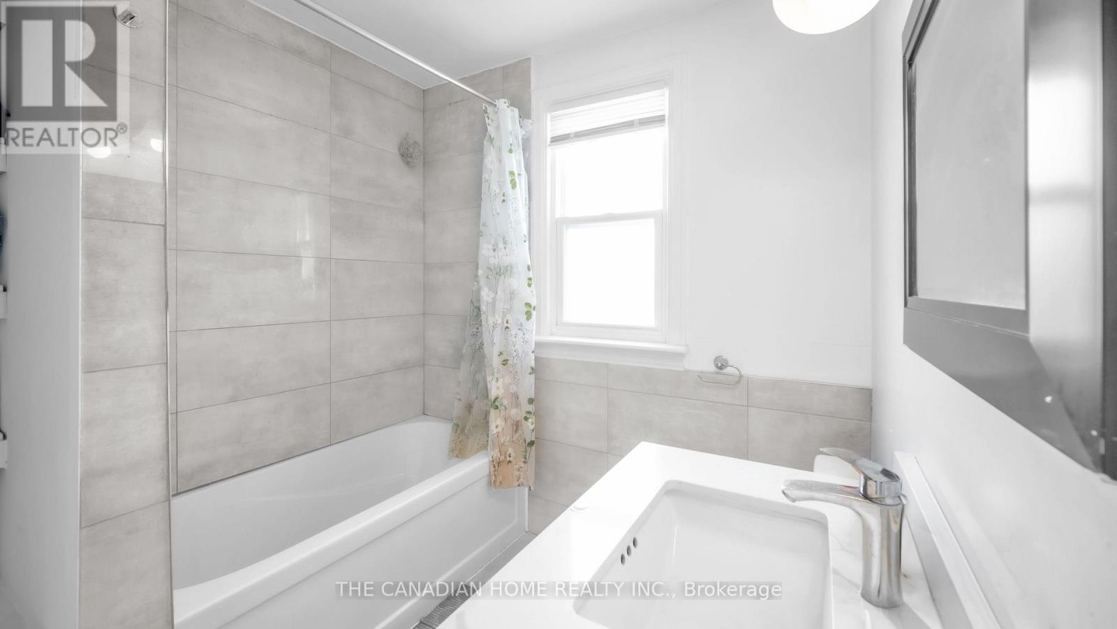 87 West 5th Street Property Photo 18
