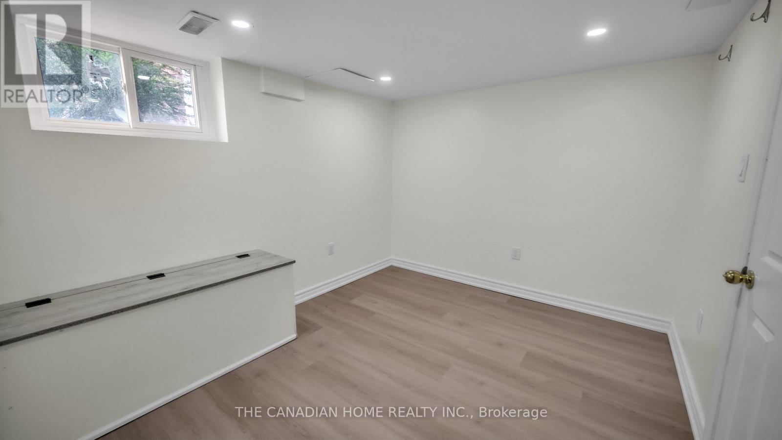 87 West 5th Street Property Photo 21