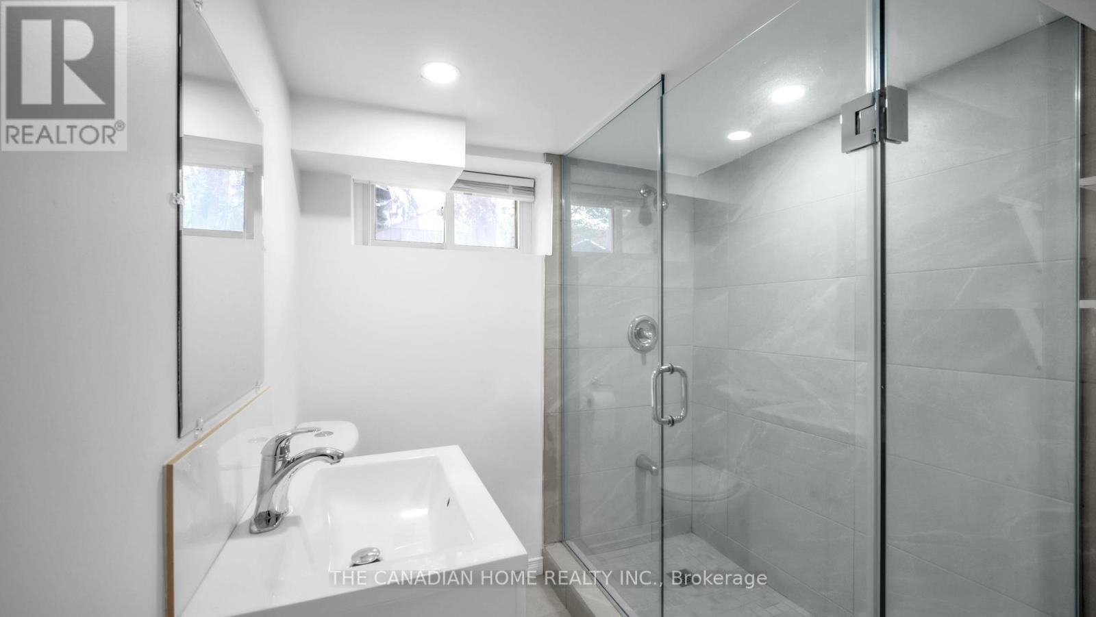 87 West 5th Street Property Photo 23