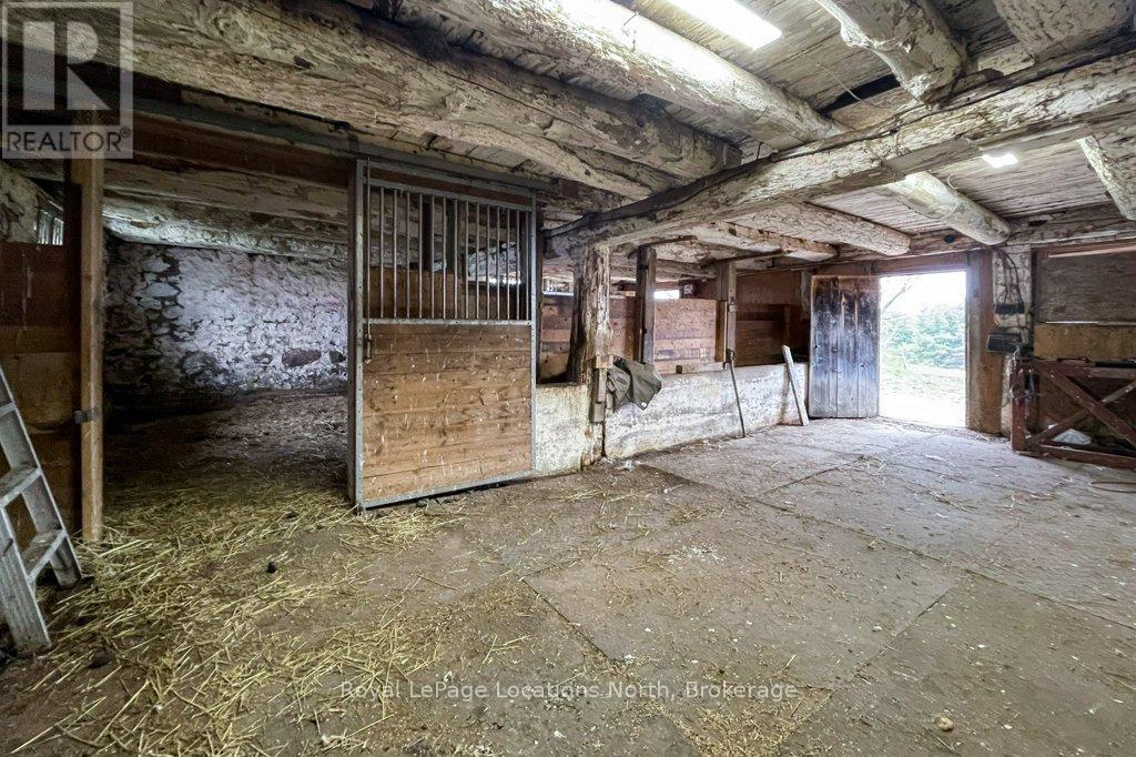 125552 13 Side Road Property Photo 16
