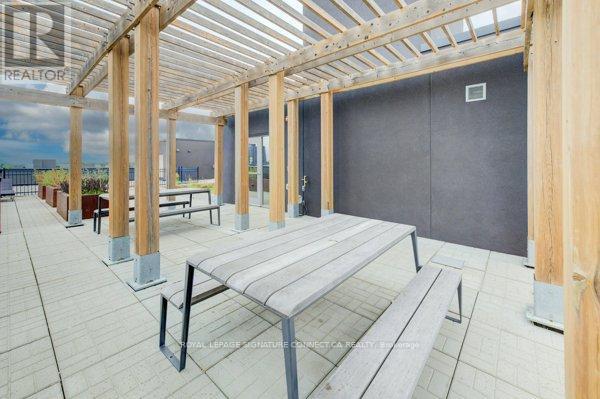 203 - 250 Albert Street Property Photo 3
