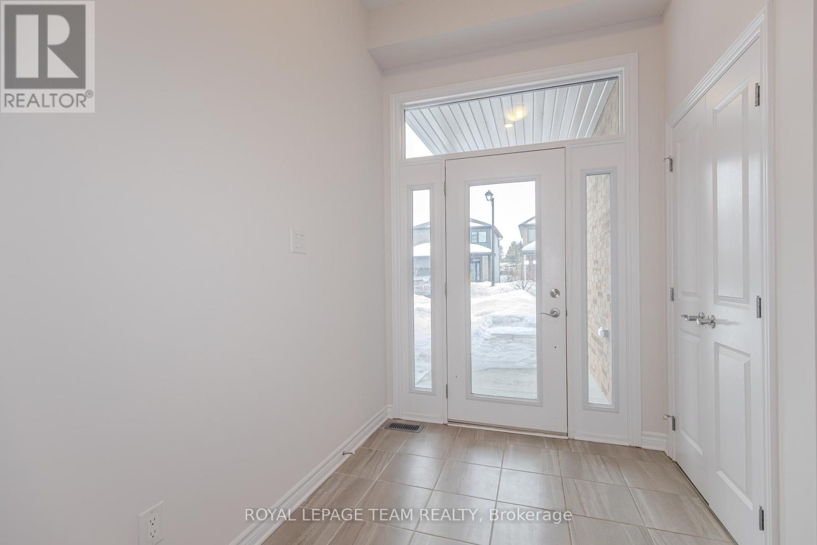 608 Enclave Lane Property Photo 3