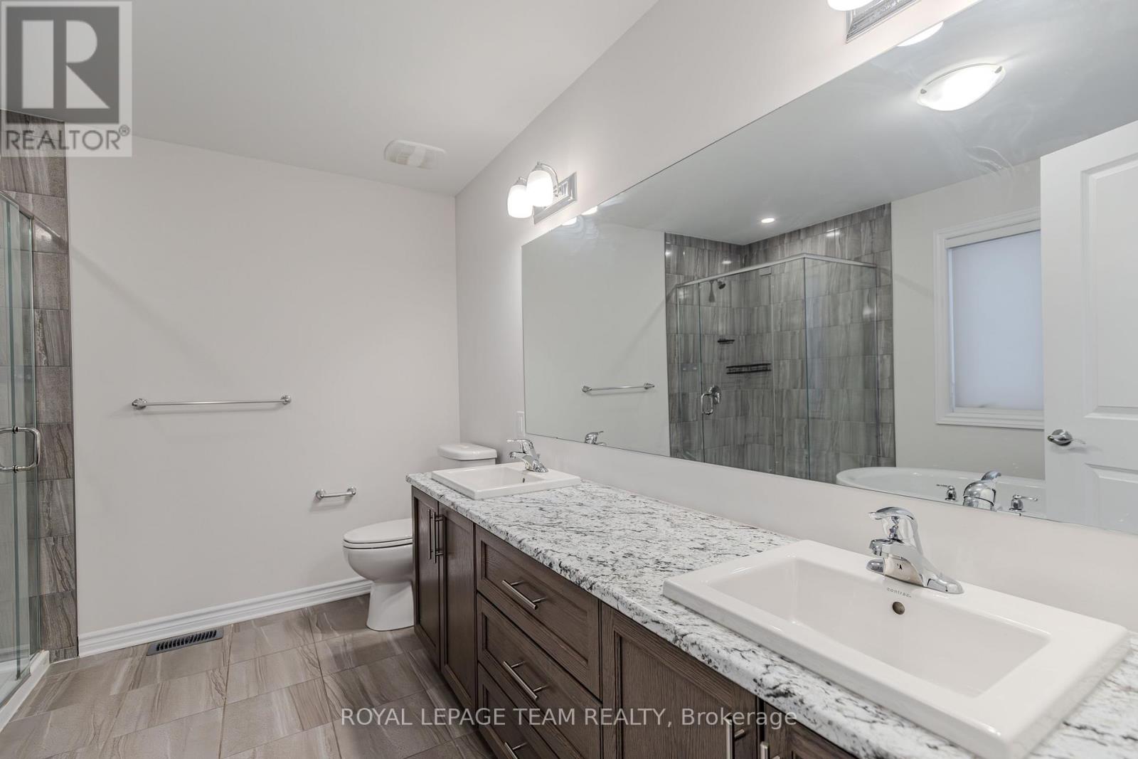 608 Enclave Lane Property Photo 31