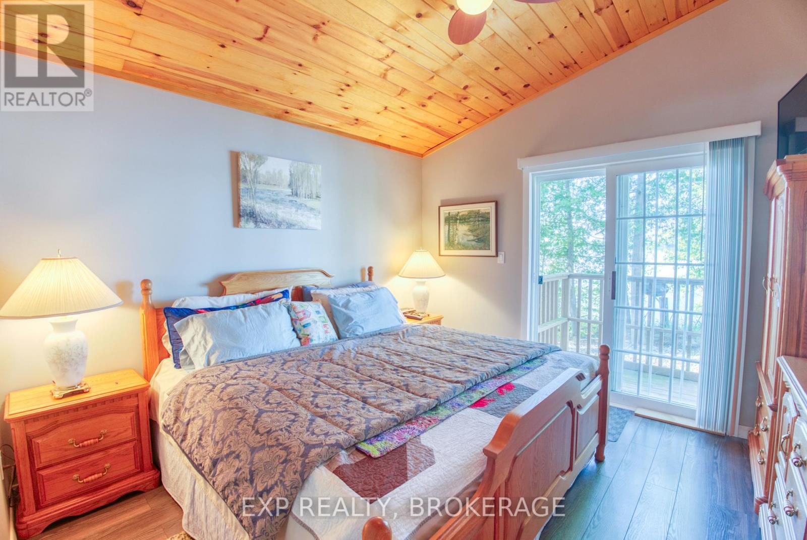 832 Sharbot Lake Property Photo 14
