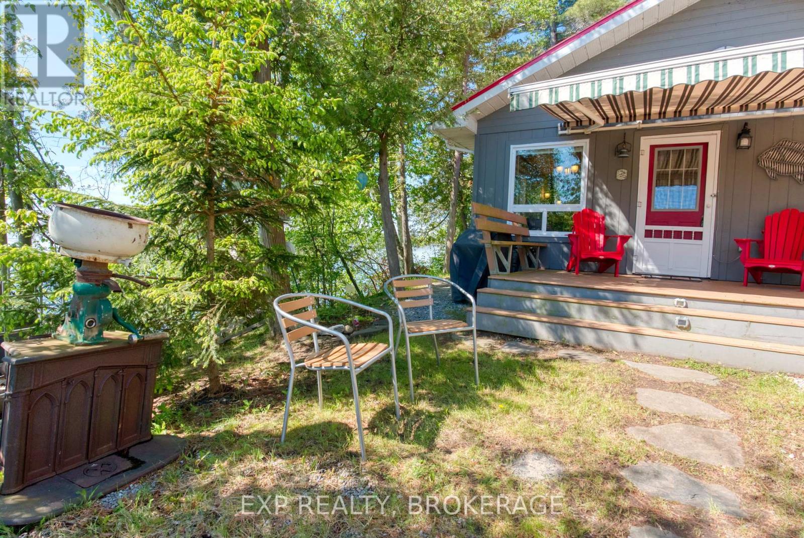 832 Sharbot Lake Property Photo 27