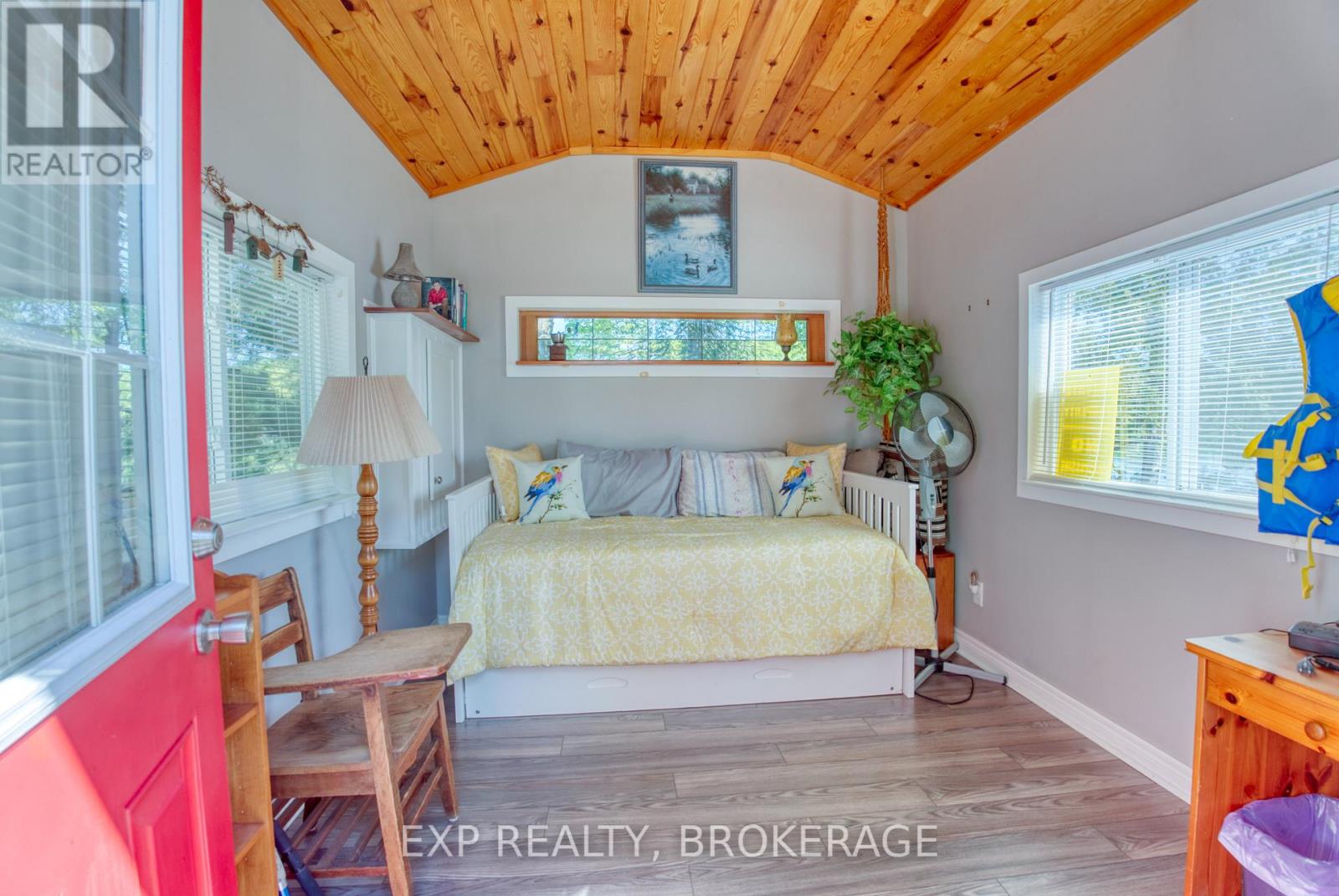 832 Sharbot Lake Property Photo 31