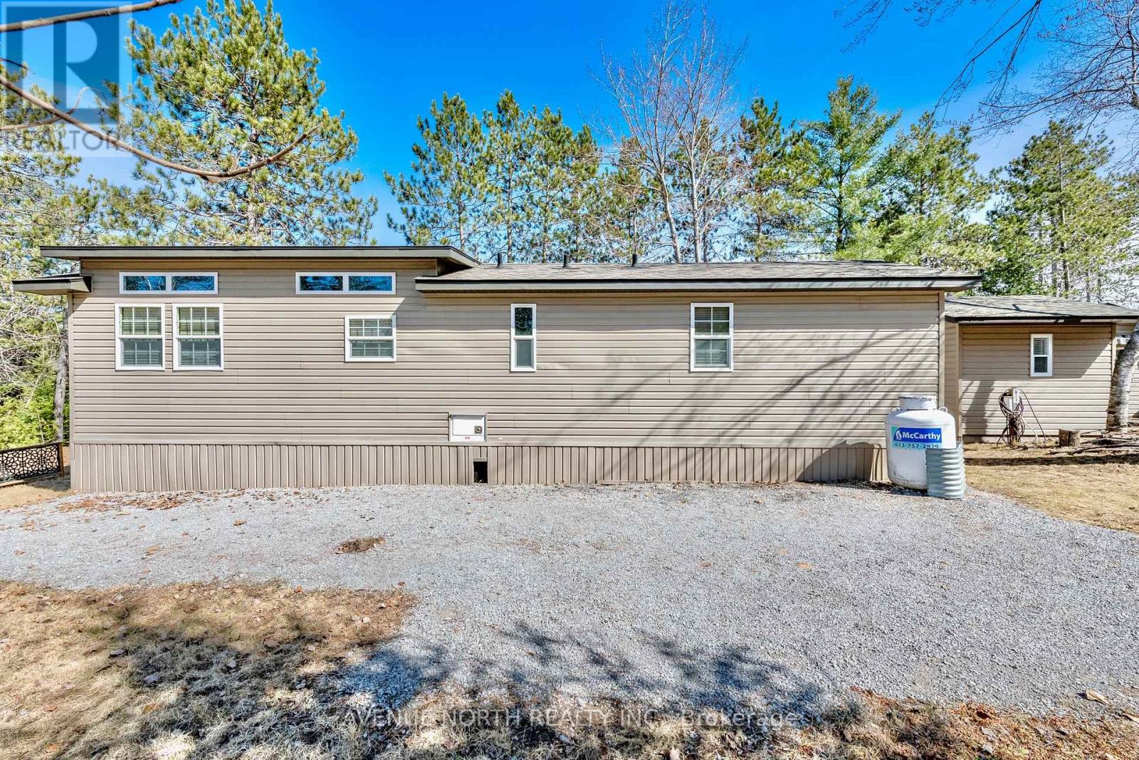 #h23 - 240 Pinewood Park Road Property Photo 12