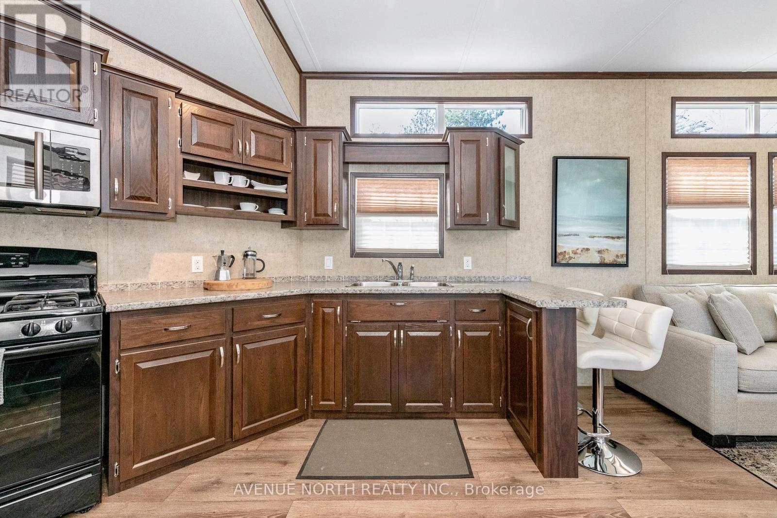 #h23 - 240 Pinewood Park Road Property Photo 20
