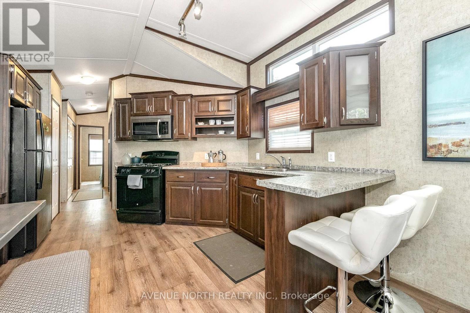 #h23 - 240 Pinewood Park Road Property Photo 23
