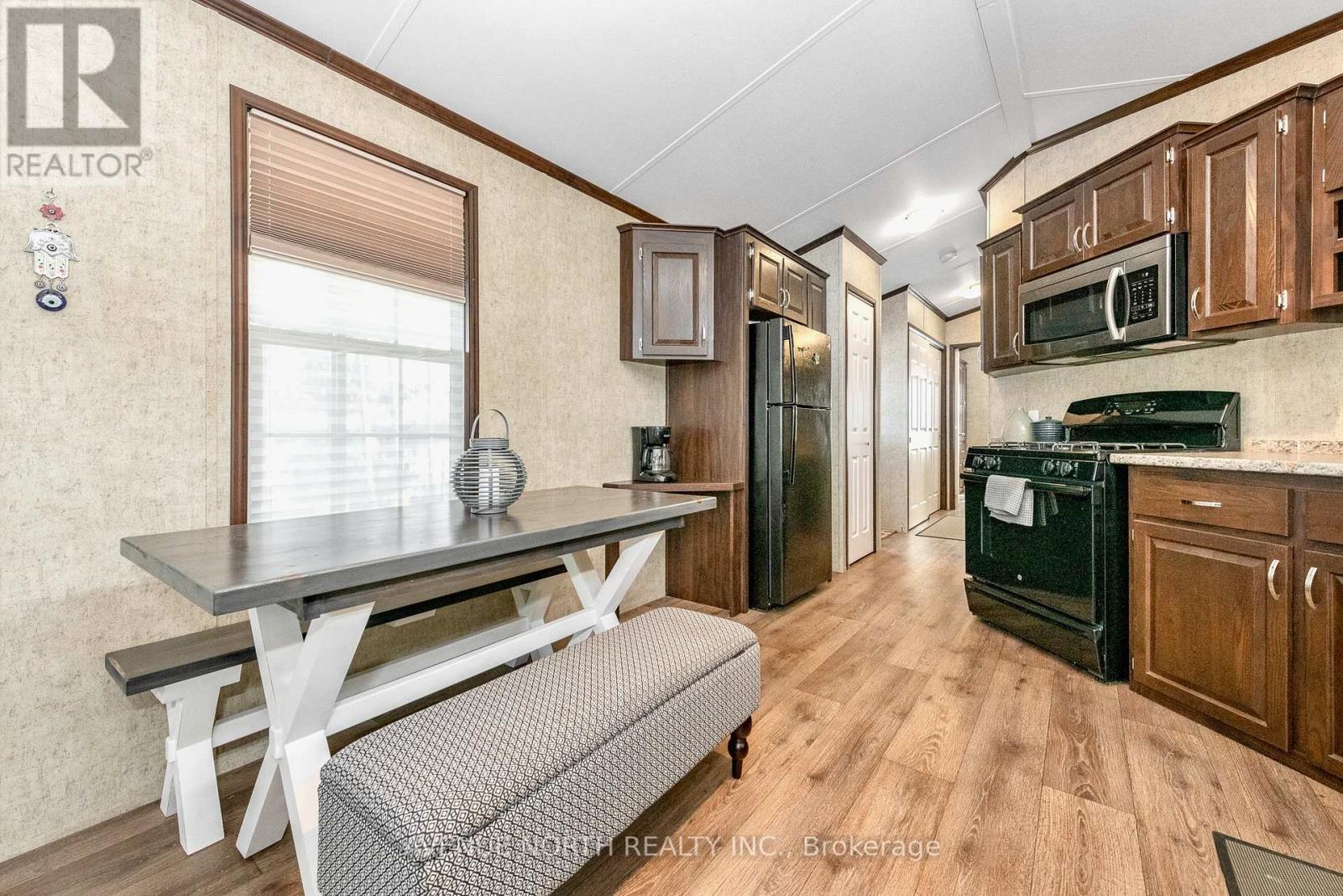 #h23 - 240 Pinewood Park Road Property Photo 25