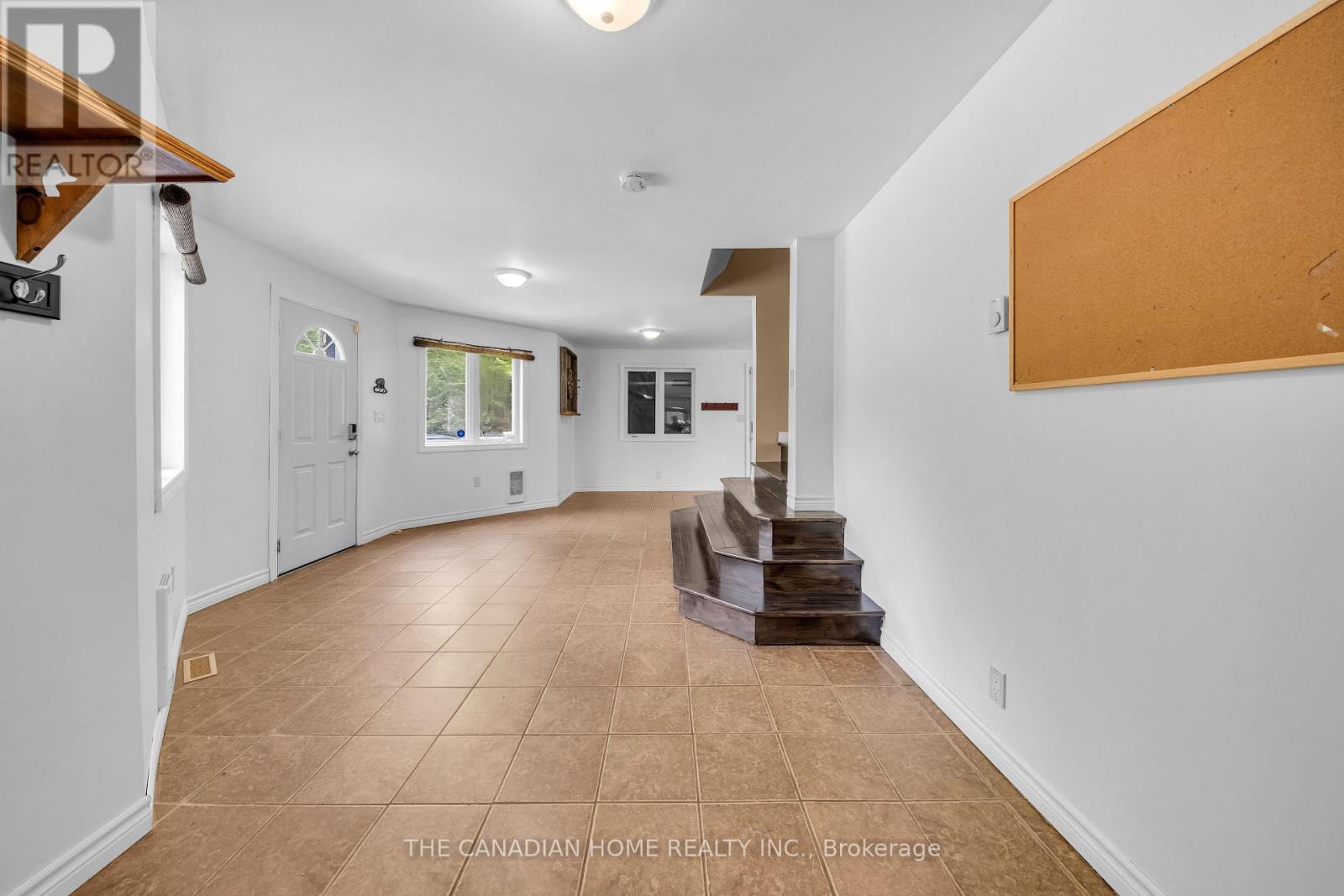 5451 Arden Road Property Photo 7