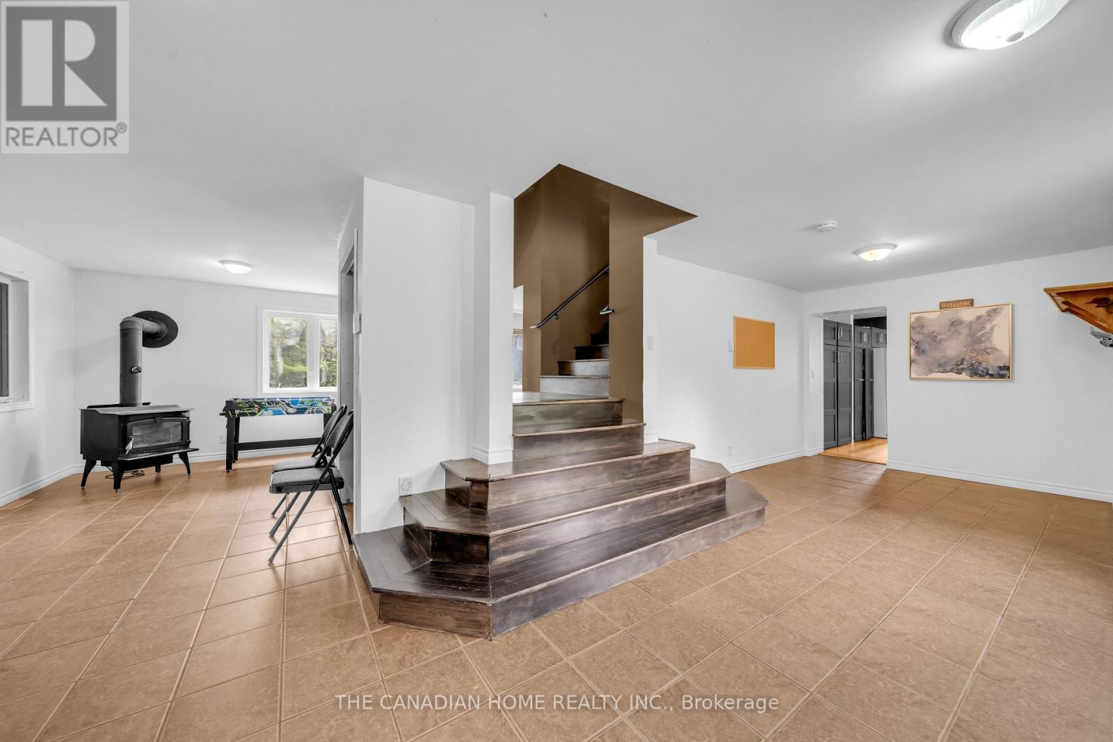 5451 Arden Road Property Photo 8