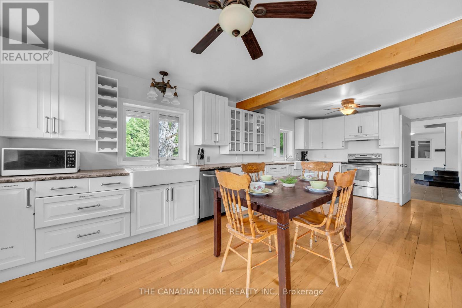 5451 Arden Road Property Photo 10
