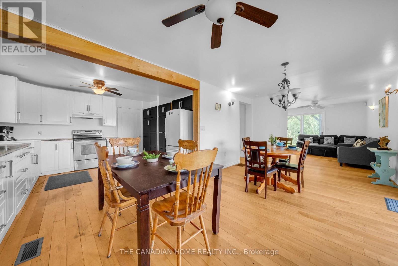 5451 Arden Road Property Photo 14
