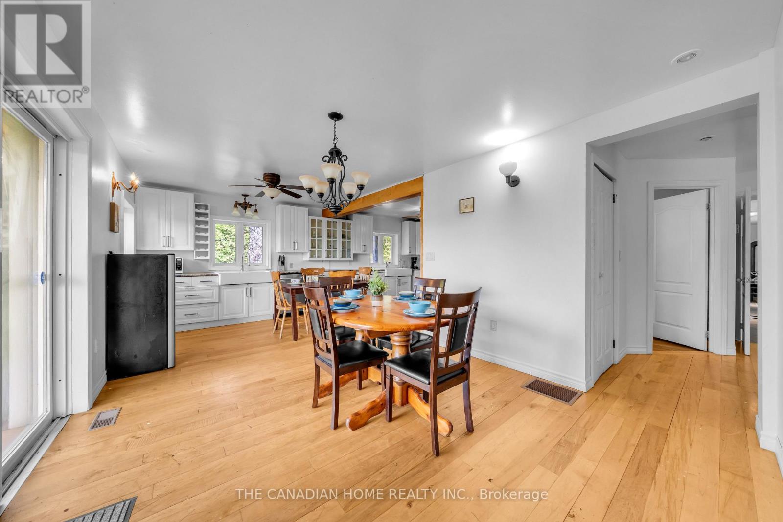 5451 Arden Road Property Photo 15