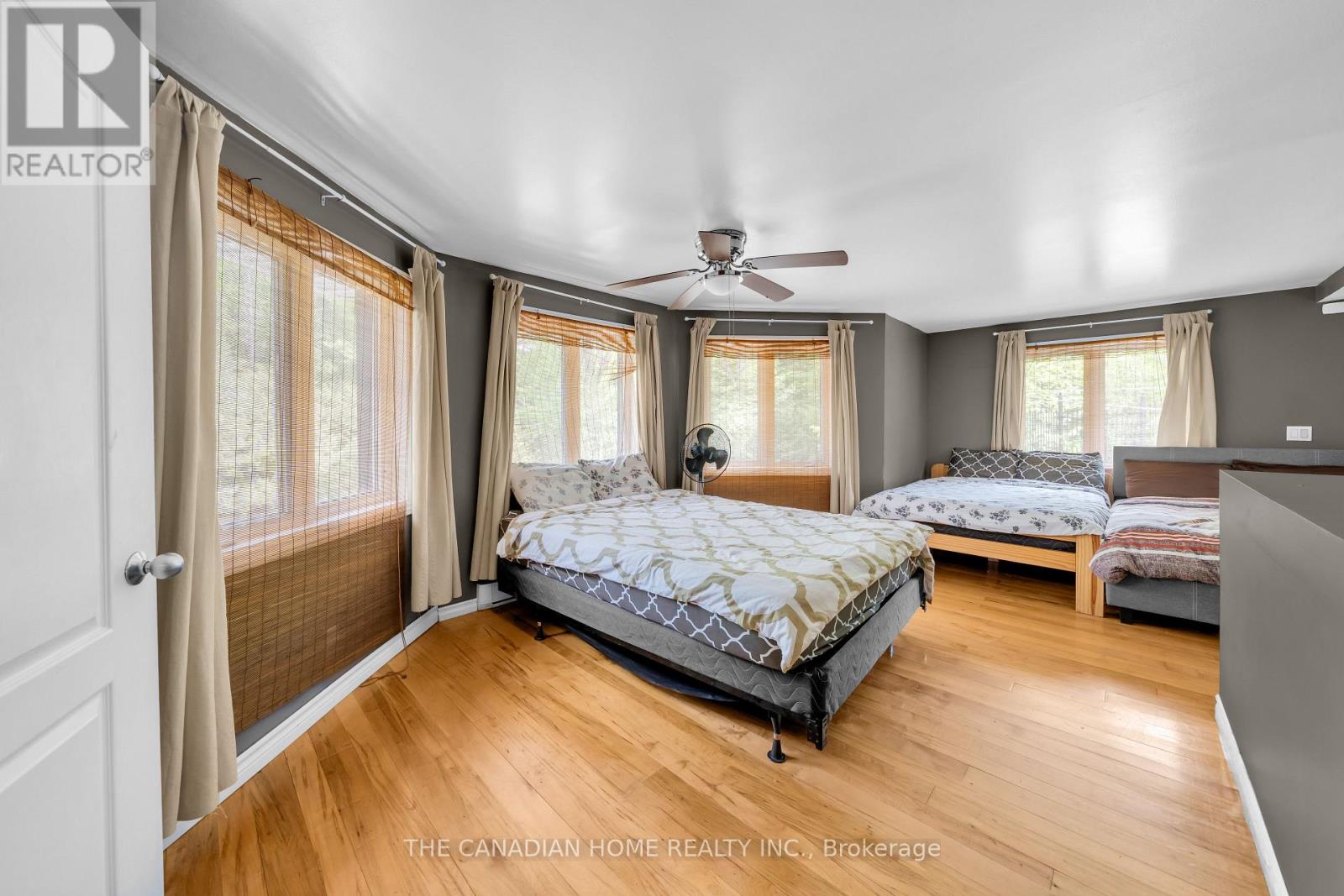 5451 Arden Road Property Photo 27