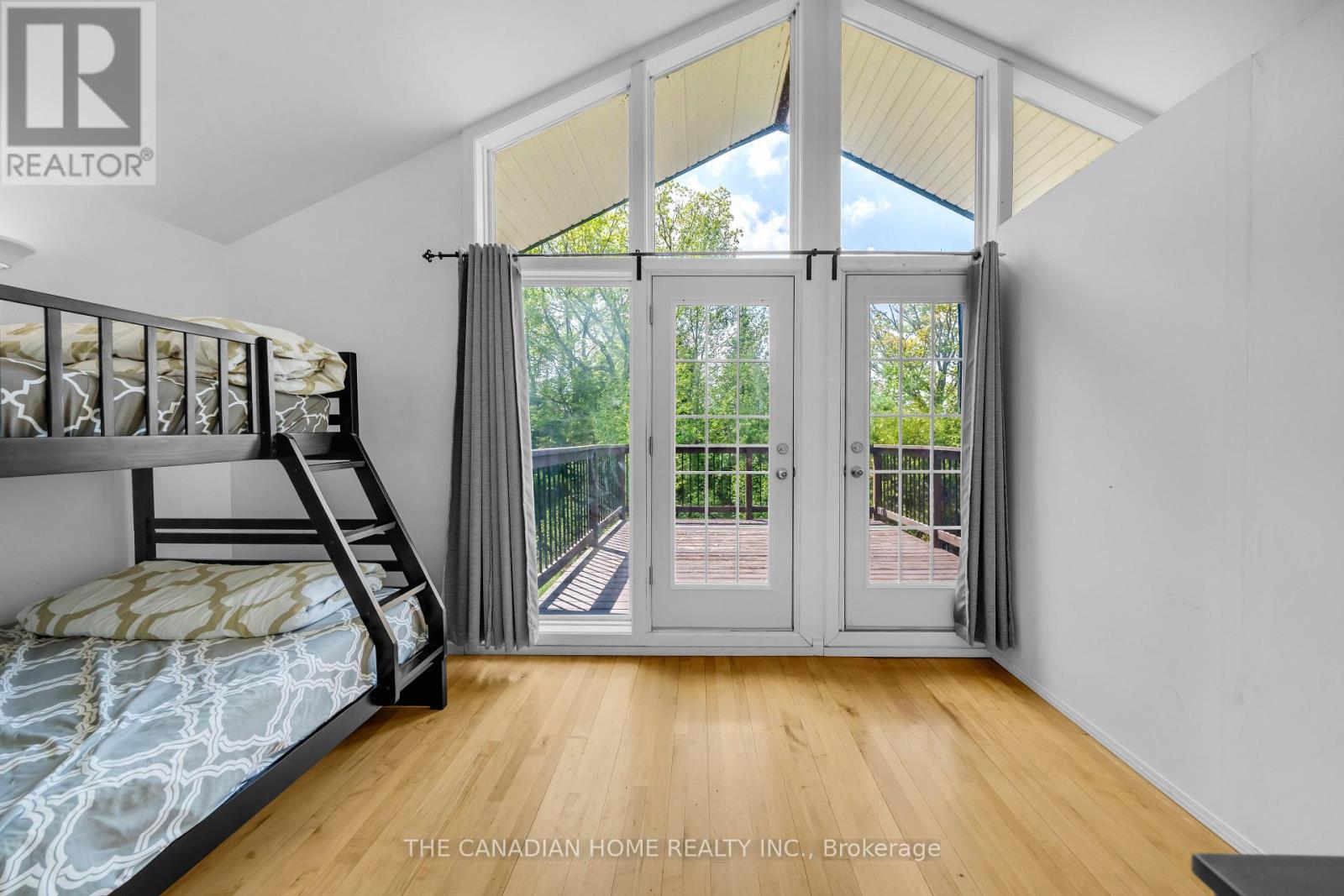 5451 Arden Road Property Photo 33